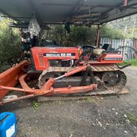 Newhlland 82-85 M