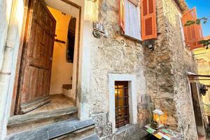 RUSTICO A COSTARAINERA