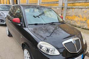 lancia y 13 mjet modello unica