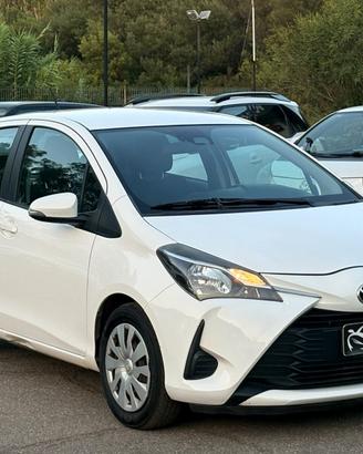 Toyota Yaris 1.0 72 CV 5 porte Active