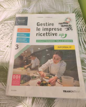 libro scolastico scuola superiore 