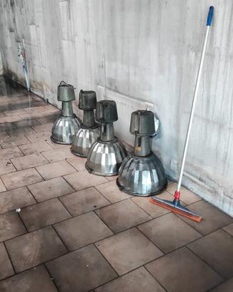 lampade da soffitto industriali