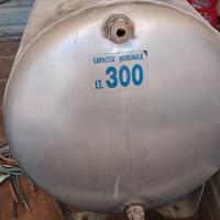 Cisterna  per autoclave 300 litri