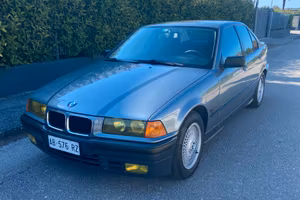 BMW E36 318i