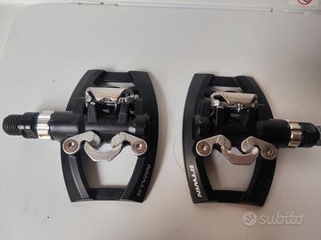 Pedali bicicletta 