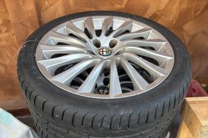 Cerchi originali alfa giulietta da 18" 5x110
