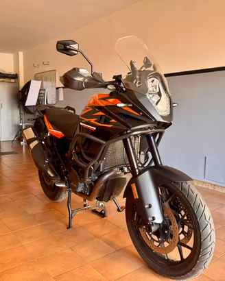 KTM 1090 Adventure S 2017 "pari al nuovo"