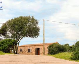 Stazzo ristrutturato con vista mare - Porto Pozzo