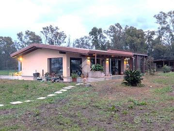 VILLA SINGOLA A LATINA