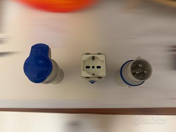 Set 3 pezzi gewiss 220 industriale