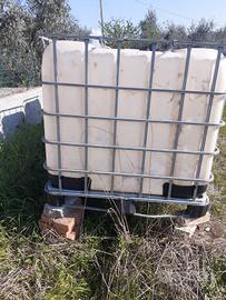 cisternette per acqua (non contengono sostanze)