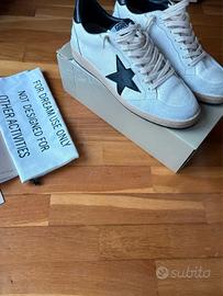 Golden Goose sneakers bianche nere