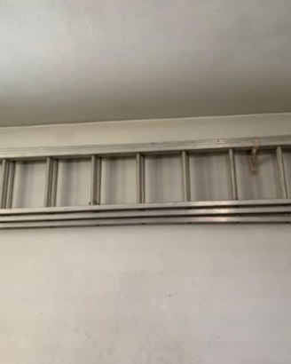 Scala in alluminio estensibile a sfilo 30 gradini