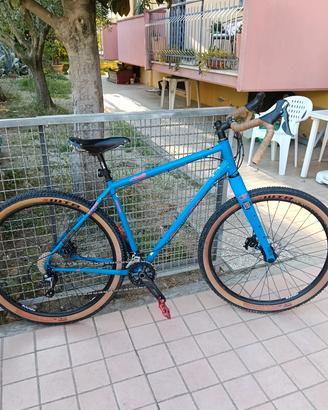 cinelli hobootleg gravel/Adventure bike