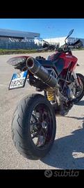 Hyper motard 796