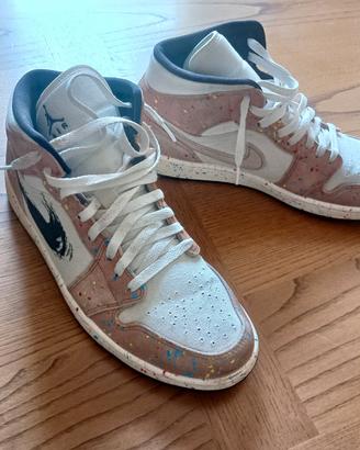 Nike Air Jordan 1 MID SE