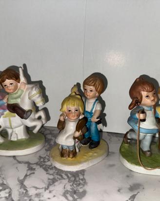 3 Statuine in ceramica di bambini