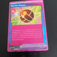 bomba deluxe carta Pokémon 