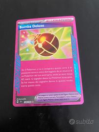 bomba deluxe carta Pokémon 