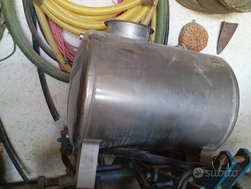 serbatoio in acciaio 