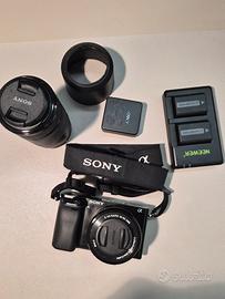Sony a6000 con obiettivi 16-50 e 55-210 e LowePro