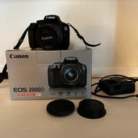 Macchina fotografica Canon Eos 2000D