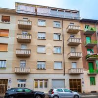 2 LOCALI A TORINO