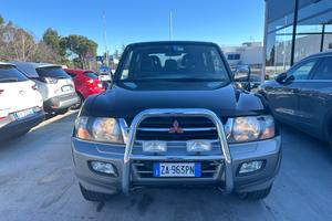 Mitsubishi Pajero 3.2 DI-D 16V 3p. Intense