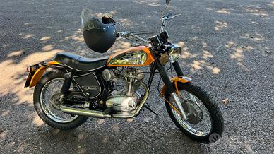 Moto d'epoca Ducati scrambler 250