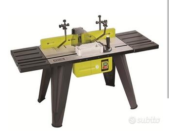 Fresa con banco Ryobi 