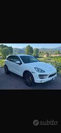 Porsche Cayenne Platinum edition