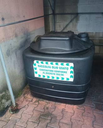 contenitore olio esausto per motori