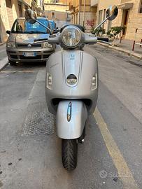 Vespa 250 GTS - 2006