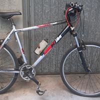 Mountan Bike KTM acquistata da Decathlon 