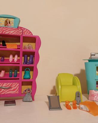 Barbie Chic Shoe Store Playset (2001)