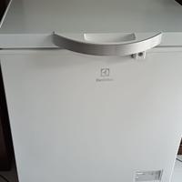 Electrolux Congelatore a pozzetto 142 Litri