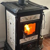 Stufa a legna Castelmonte Isabella 80 Ville ant.