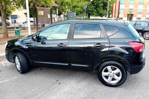 Nissan qashqai  1.5 dci