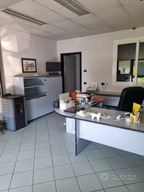 Uffici + Capannone industriale