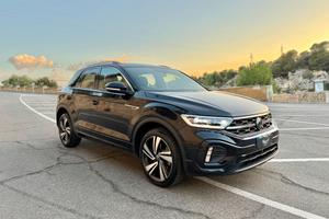 Volkswagen T-Roc R-LINE/2.0 150 CV/18"/FULL LED/C