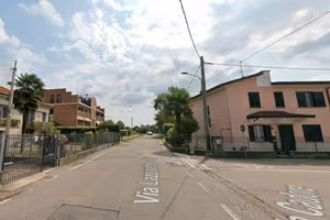 Bilocale con posto auto scoperto