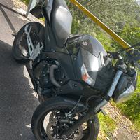 Suzuki gsr 600