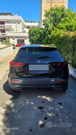 GLA 200 MERCEDES