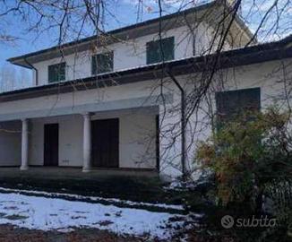 Villa a Gazzola (PC)