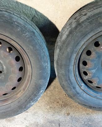 cerchi e gomme  grande punto 185/65/15