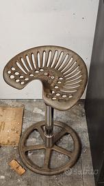 Sedili sgabelli in metallo vintage loft