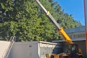 Sollevatore telescopico 12mt Jcb 532.120 targa ben