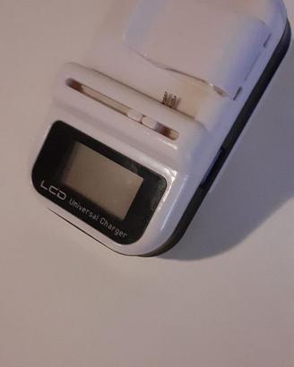 Carica batterie universale per fotocamere e cell