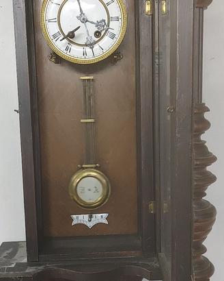 Orologio a pendolo in noce, inizio '900