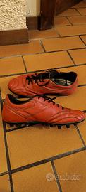 Scarpe da calcio 5 stelle rosse